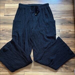 Black Wide Leg Pants Fun Texture— stretchy